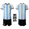 Baby Fußballbekleidung Argentinien Heimtrikot WM 2022 Kurzarm (+ kurze hosen)
